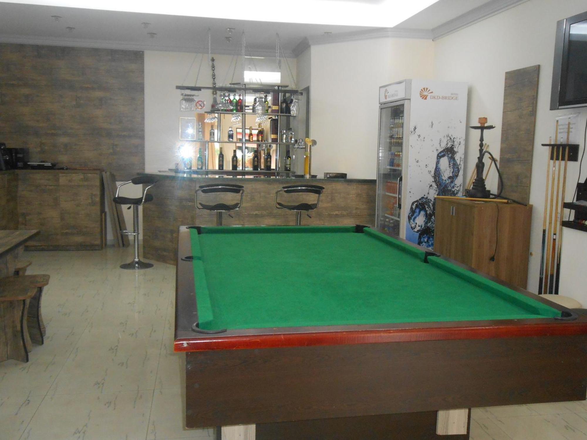 Dkd-Bridge Hotel Tbilisi Exteriör bild