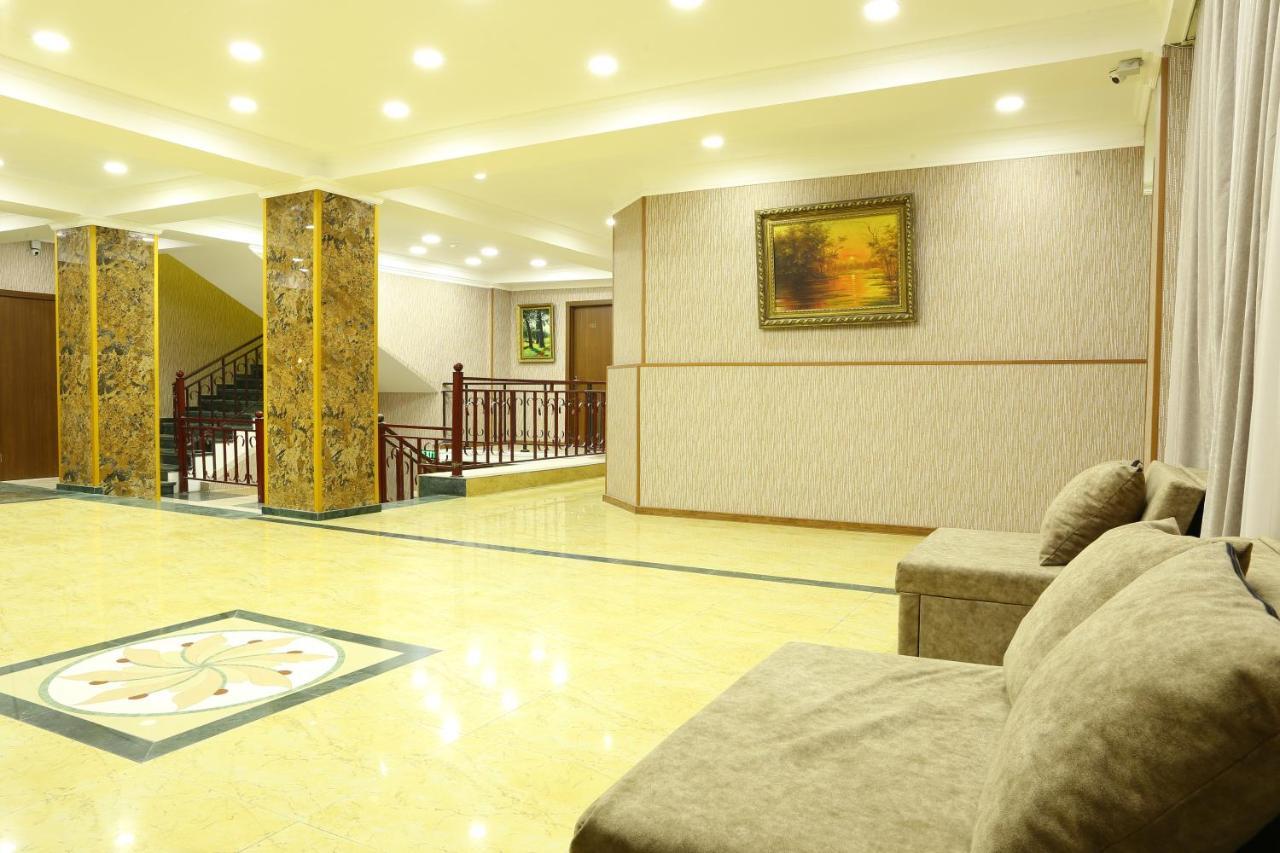 Dkd-Bridge Hotel Tbilisi Exteriör bild